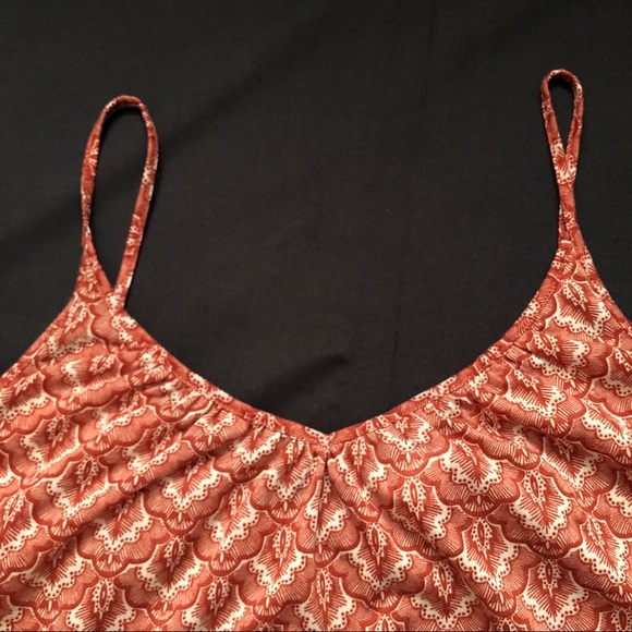 H&M- TANK - Picture 3 of 5